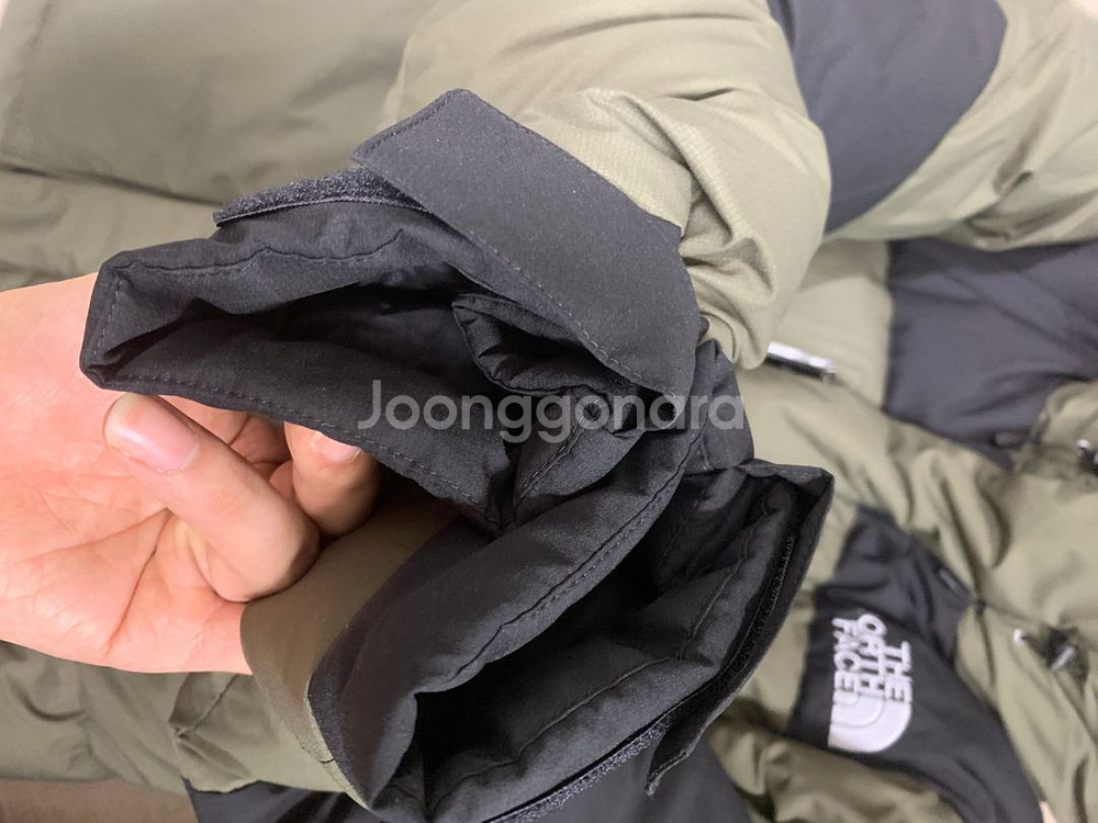 노스페이스 히말라야 패딩 발토르 패딩--2