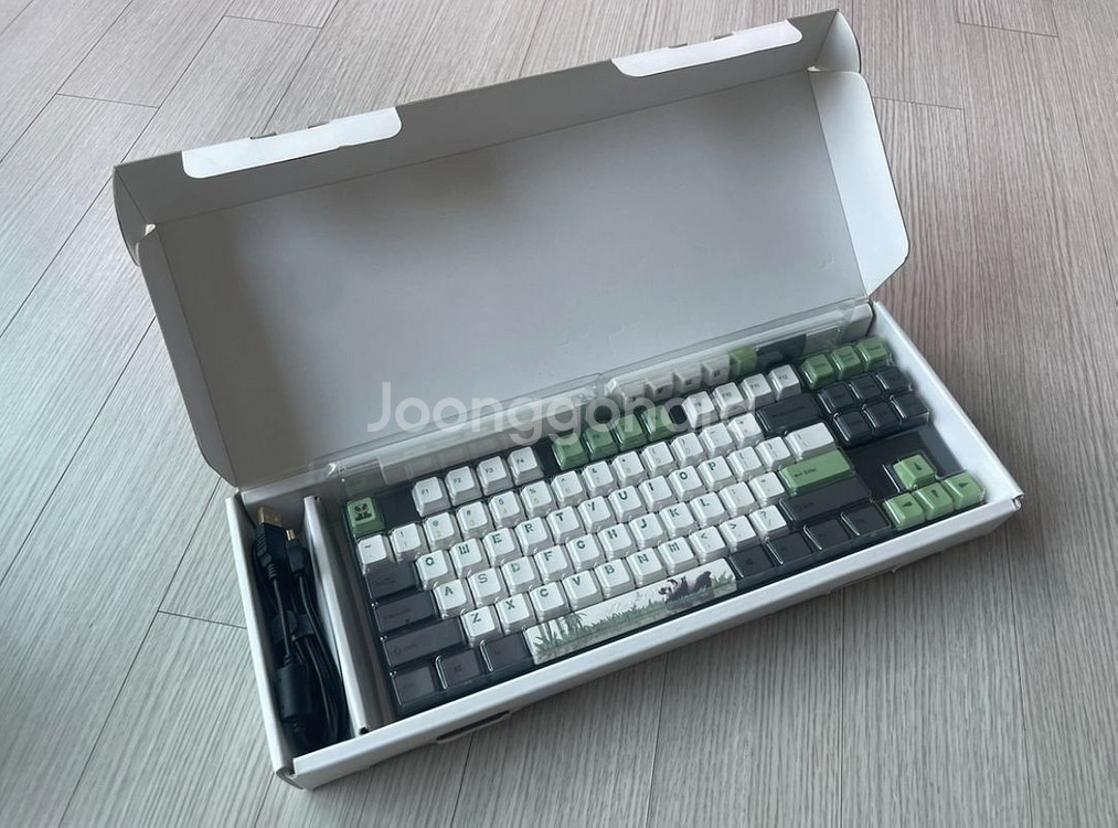 varmilo(바밀로) VA87M 판다 기계식 갈축--2