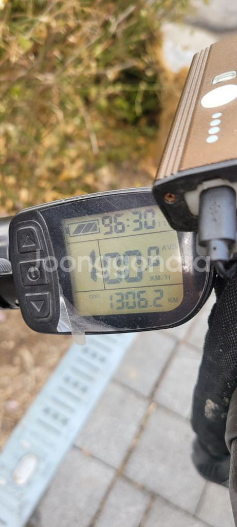 22년 투어롱레인지 전기자전거--1