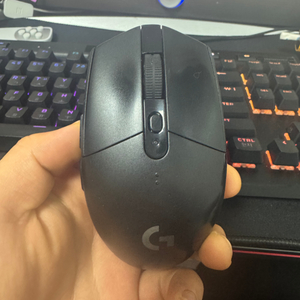 로지텍 g304 무선게이밍마우스