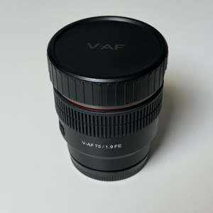 삼양 v-af 75mm t1.9 소니e마운트 판매합니다