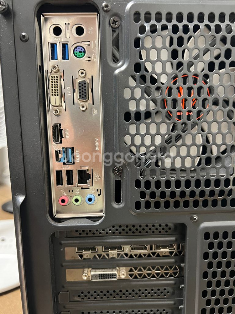 중고 컴퓨터 저렴하게 판매합니다--5