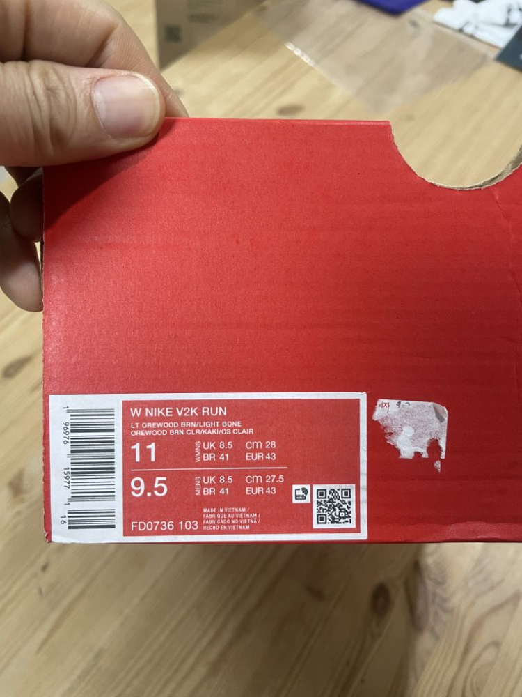 나이키 v2k 280판매합니다 (남성 275사이즈)--5