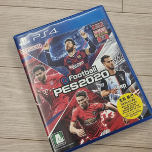 PS4 PES2020