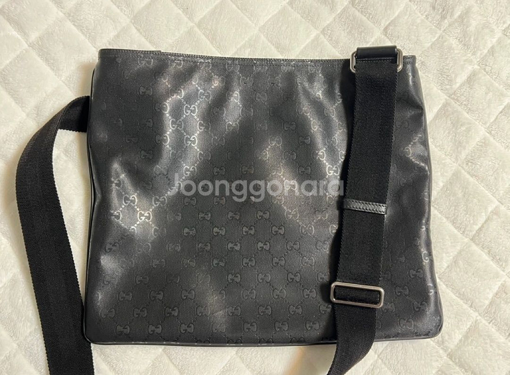 (정품)구찌 GG 공용 메신저백 블랙 급처상태최상--2