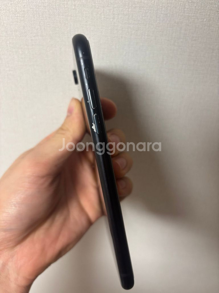 아이폰xr 128GB 블랙--3