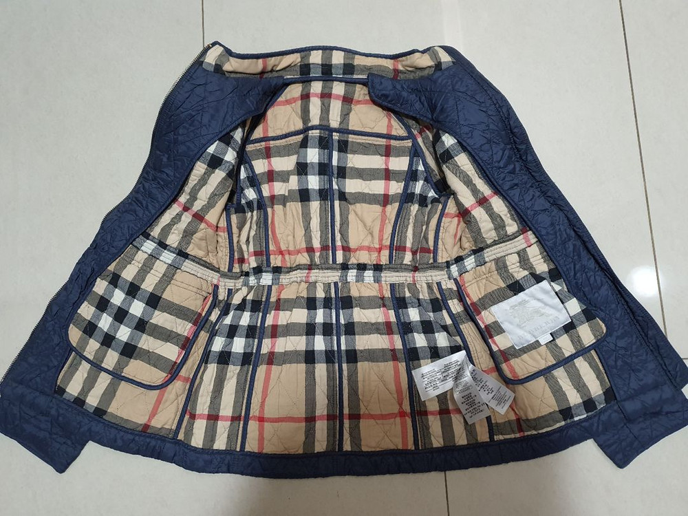 버버리 칠드런 패딩--7