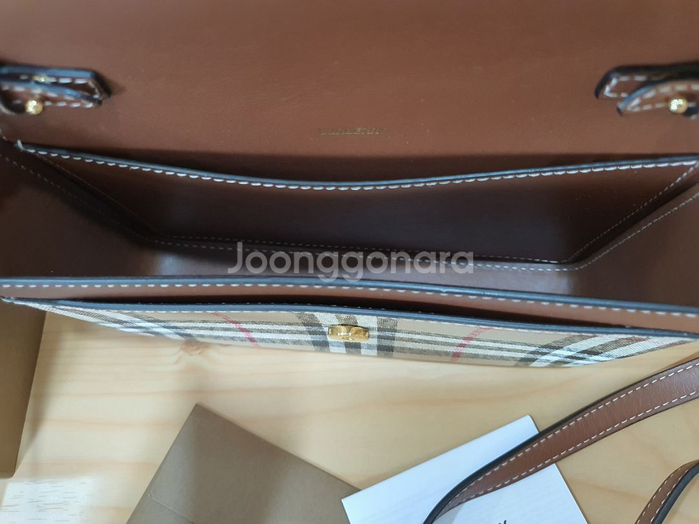 버버리 미니 크로스백 8058004--3