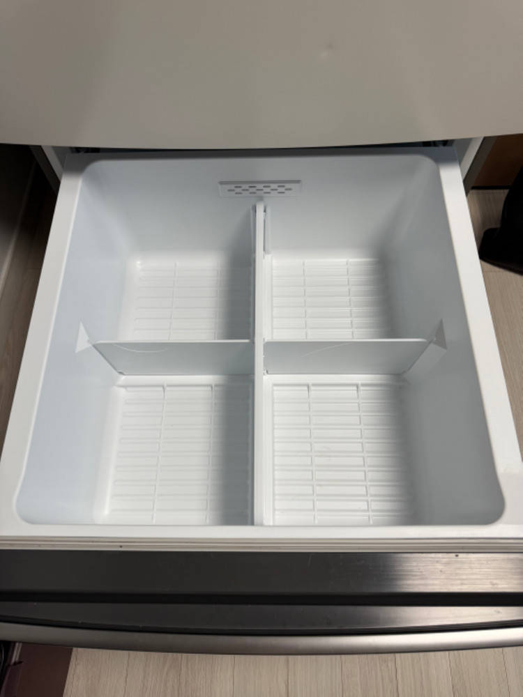 딤채 4도어 551리터 김냉팝니다--3