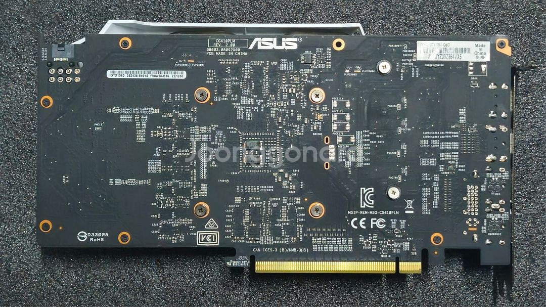 ASUS GeForce GTX 1060 6GB--2