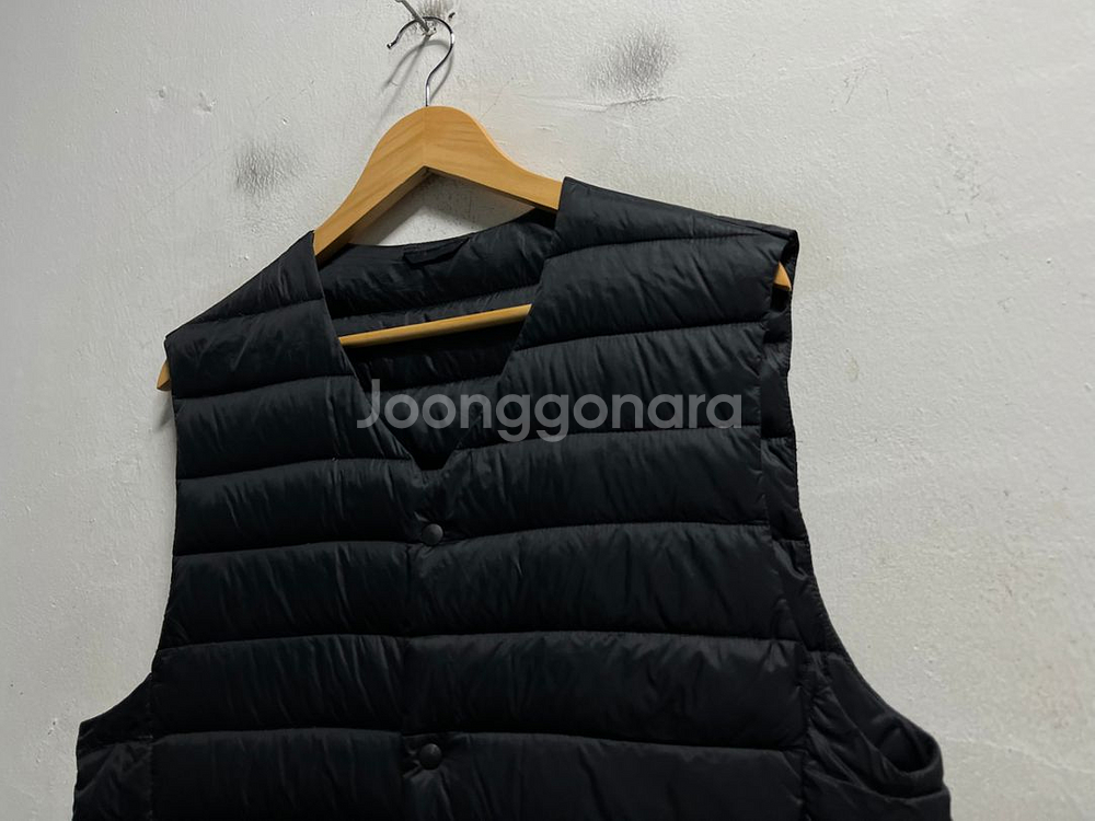 100 GIORDANO 덕다운 오리털 경량패딩조끼--1
