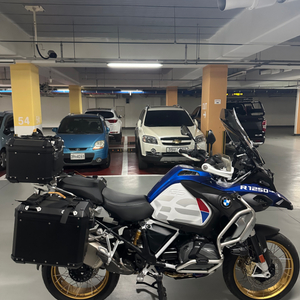 BMW R1250GS hp 어드방 판매합니다