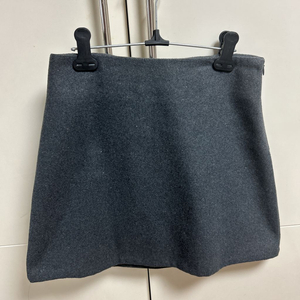 아뜨랑스 a라인 울스커트