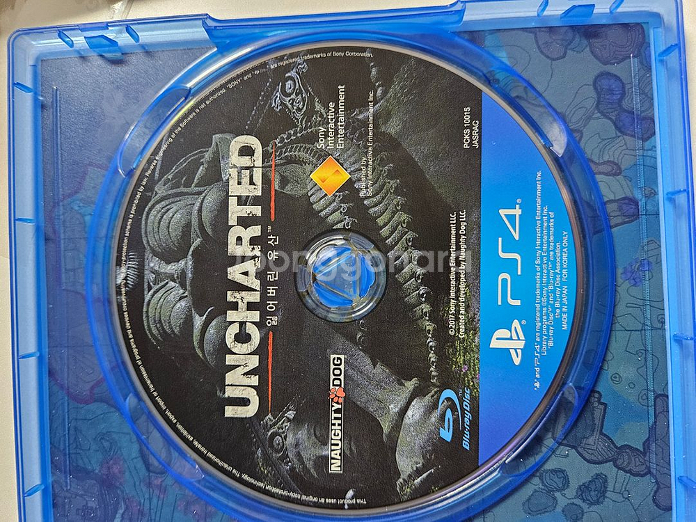 (PS4) 플스 타이틀 언차티드 잃어버린유산 팝니다--2