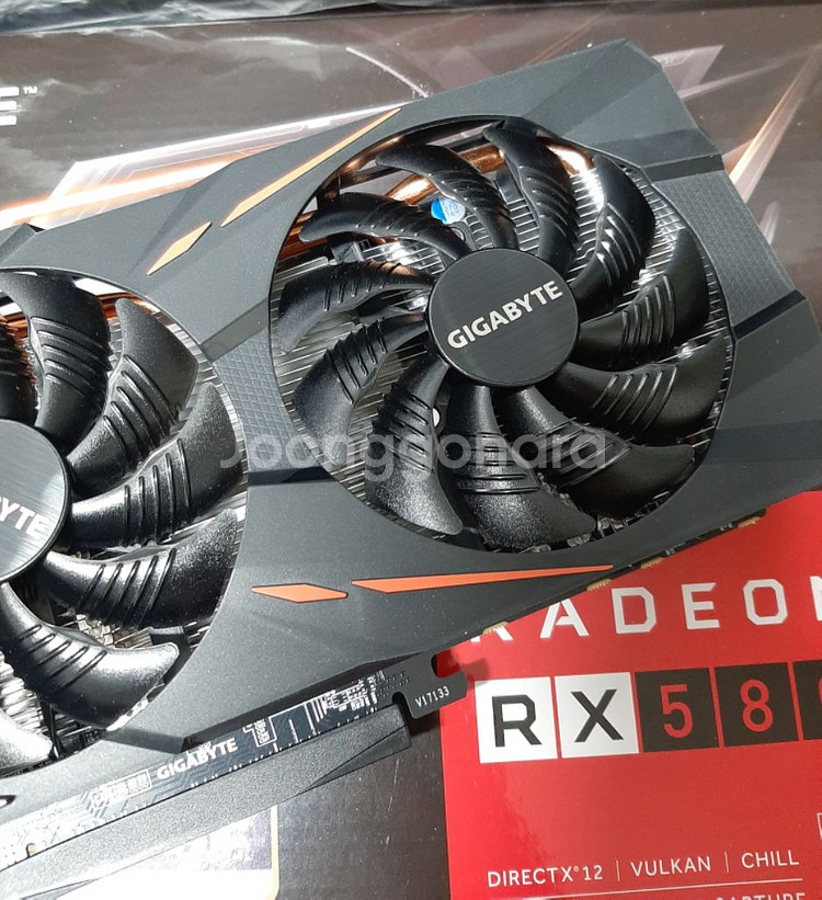 기가바이트 RX580 8GB 그래픽카드--7