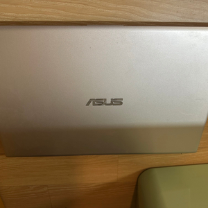 노트북 ASUS VivoBook 15 R564DA 판