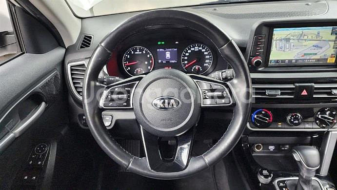 @21년식 셀토스 1.6 가솔린 2WD 트렌디 전국최--9