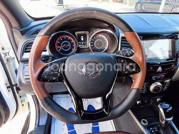 @19년식 티볼리 아머 1.6 가솔린 기어 플러스 전--7