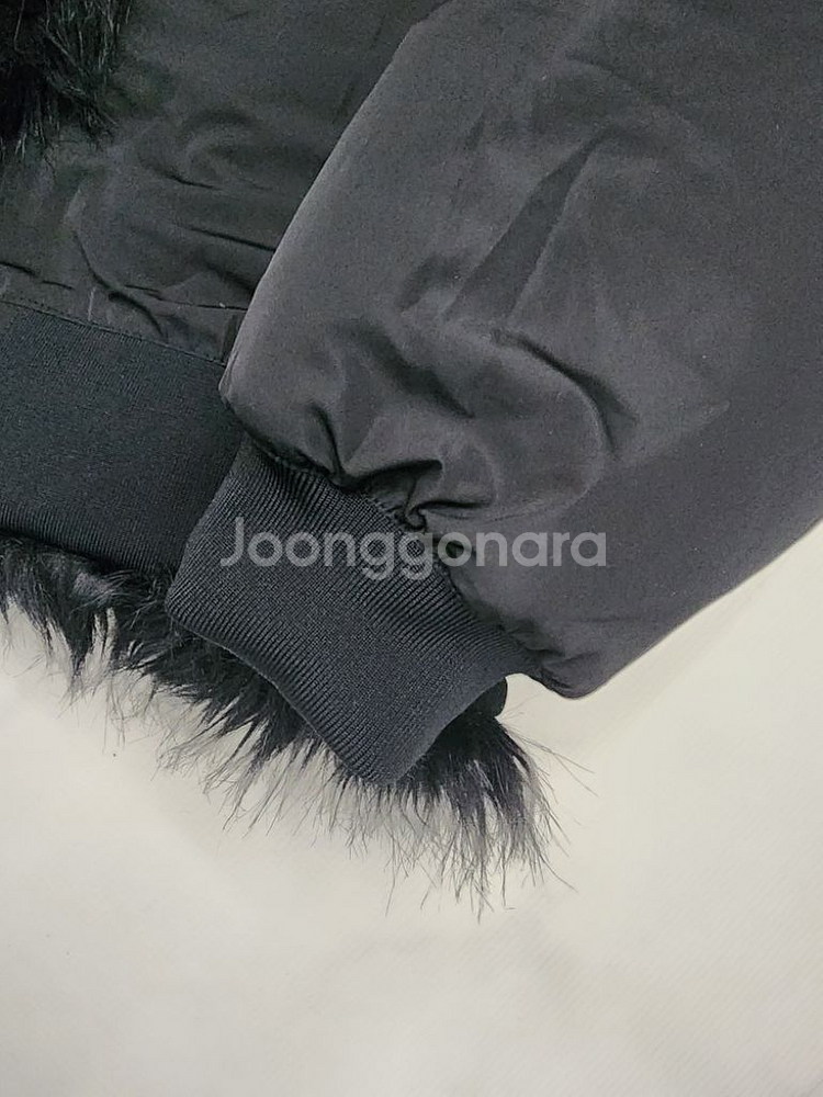 나이키 엠부시 리버시블 인조 퍼 코트 블랙 100--3