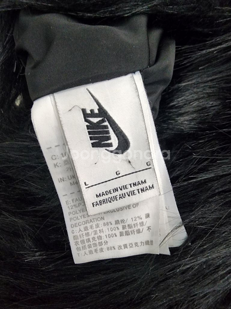 나이키 엠부시 리버시블 인조 퍼 코트 블랙 100--8