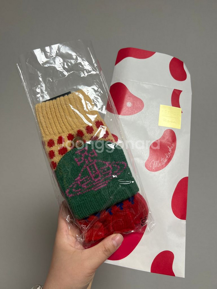 새상품 비비안웨스트우드 장갑--1