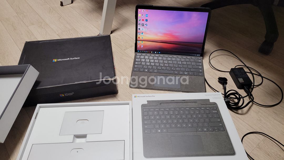 Microsoft 서피스 프로8 코어i7 16GB램--2