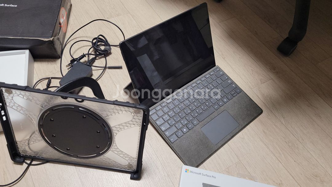 Microsoft 서피스 프로8 코어i7 16GB램--5