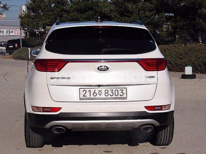 @17년식 신형 스포티지 R2.0 2WD 노블레스 전--3