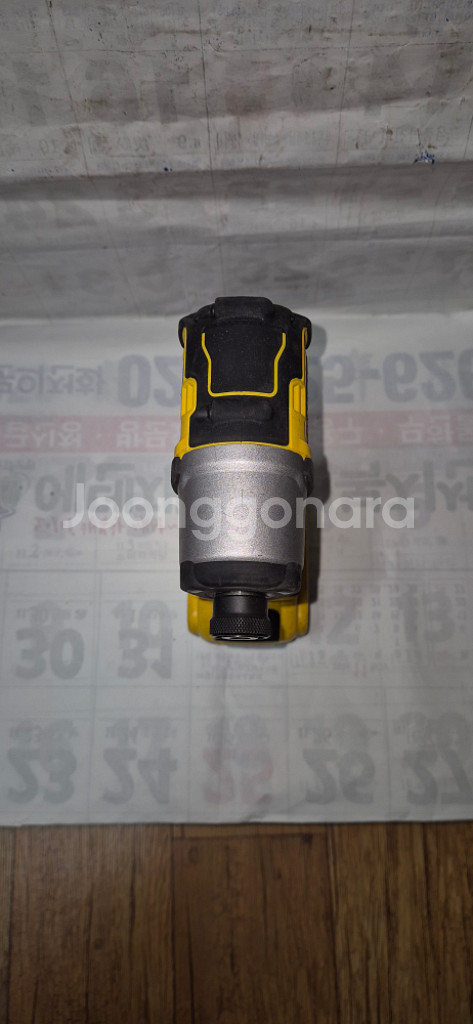 디월트충전임팩드릴 DCF840 콤팩트형 배터리포함.--4