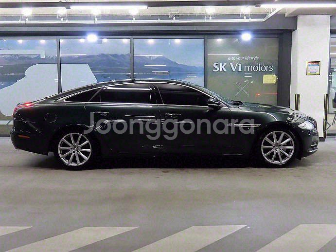 @25년식 XJ(8세대) 3.0D LWB 프리미엄 럭--2