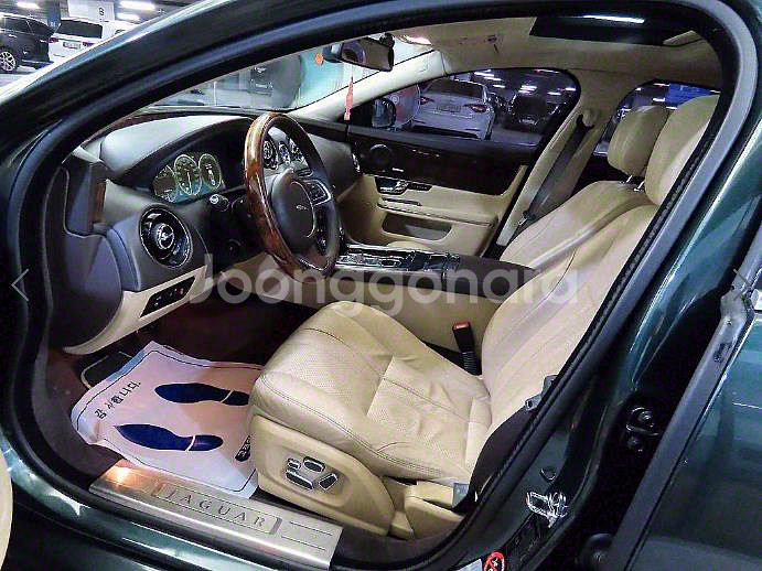 @25년식 XJ(8세대) 3.0D LWB 프리미엄 럭--5
