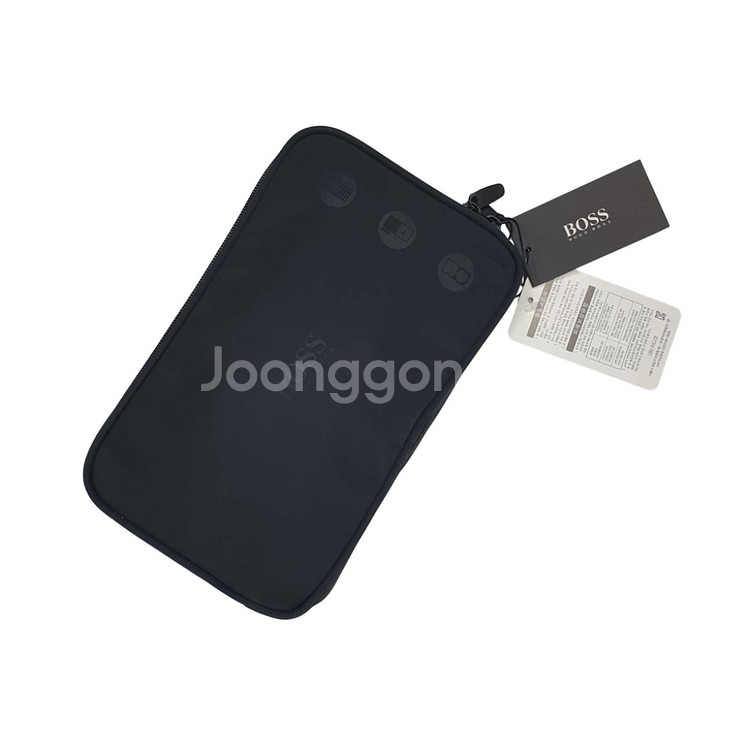 휴고보스 디지털 파우치+양말2켤레 (새상품)--4
