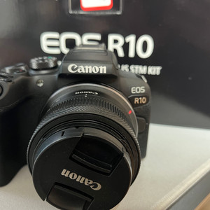 EOS R10 + 18-45 kit