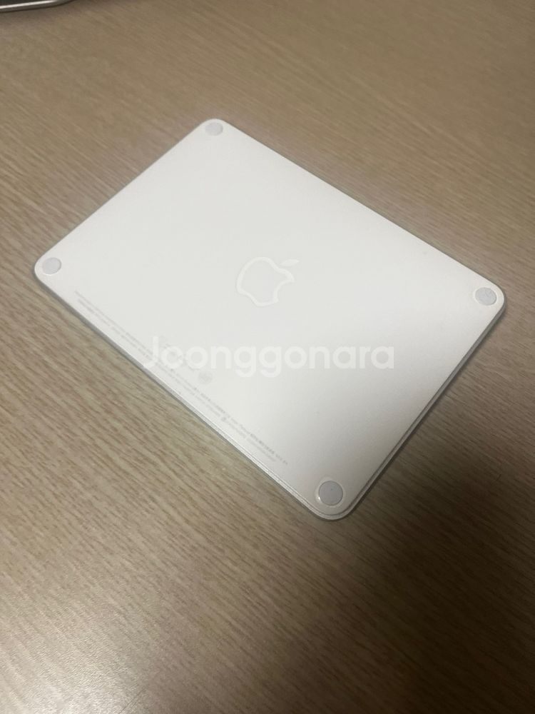 애플 매직 트랙패드2 화이트 A1535--1