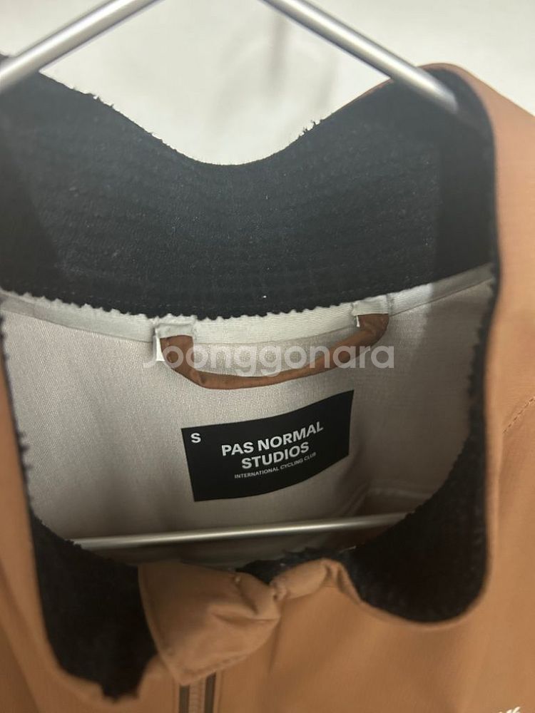 파노말 Pas Normal Shield 자켓 S--1