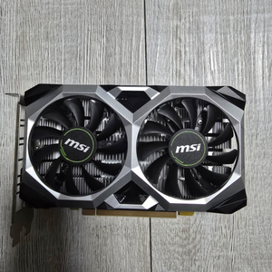 그래픽카드 GTX 1650 4GB 팝니다