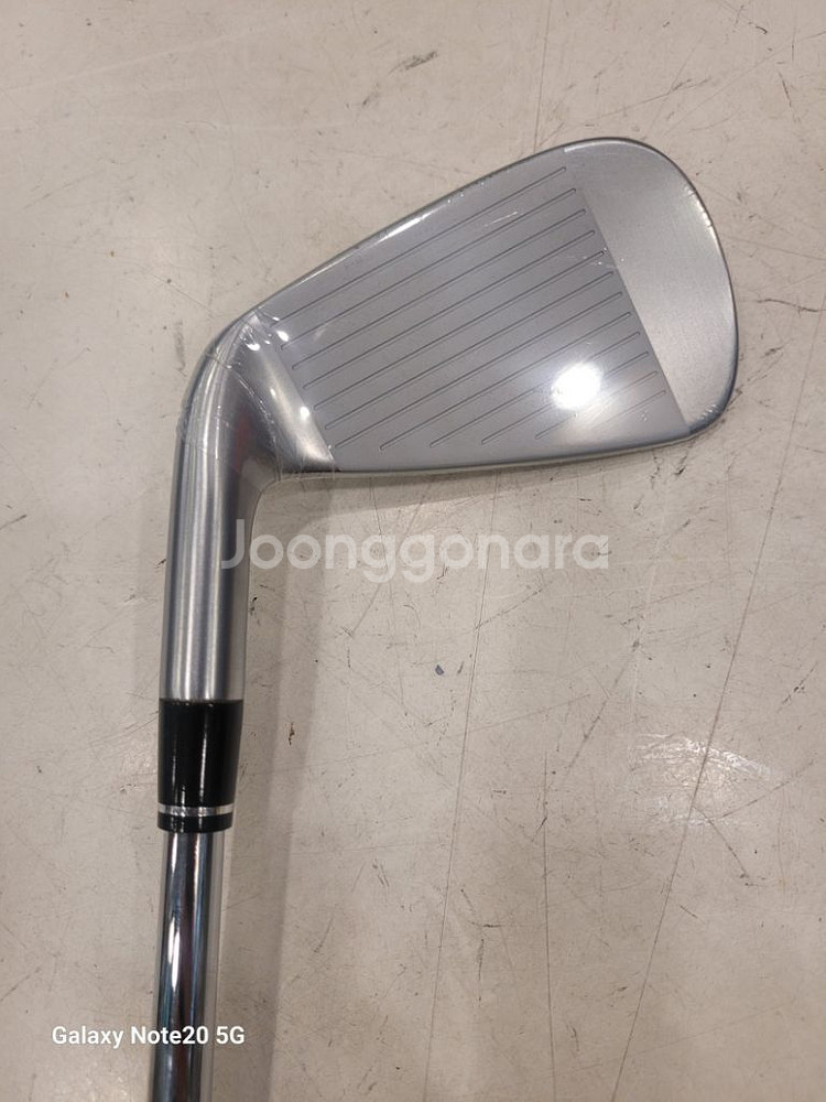 새거 혼마 TW747P 아이언 4번 단품 경량스틸팝니다--1