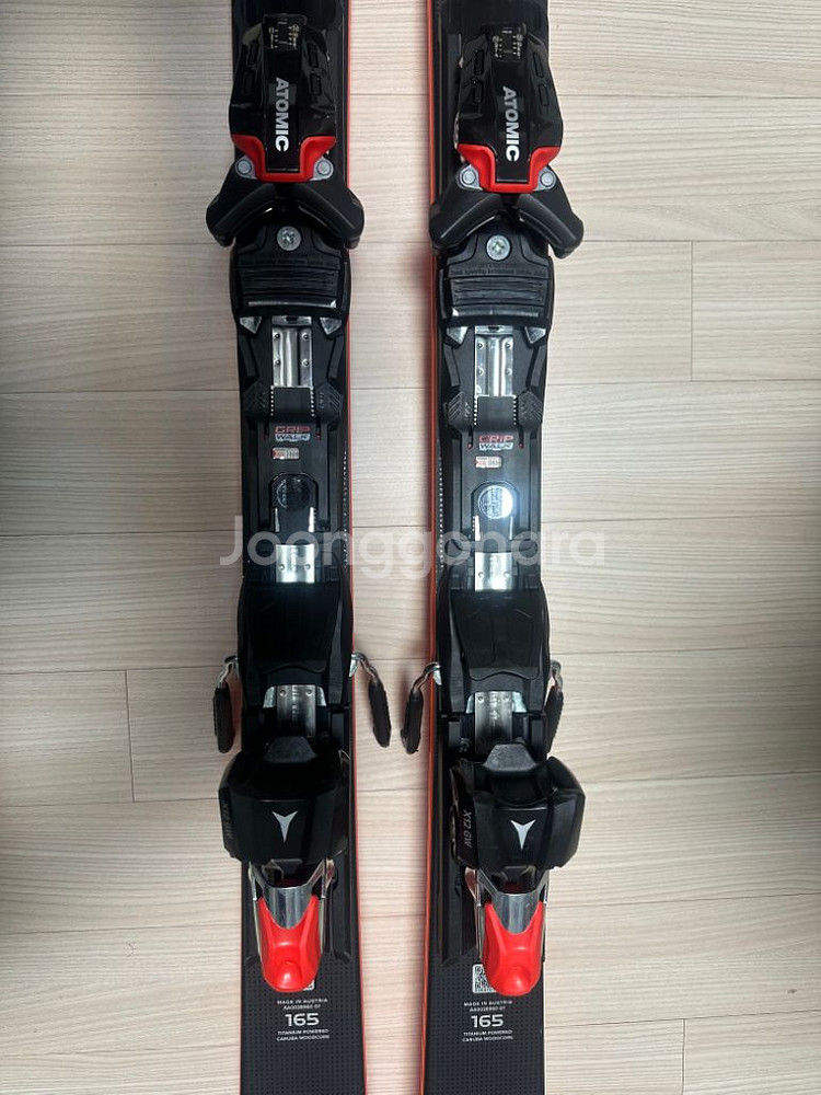 아토믹 22-23 S9i Redster 스키 팝니다--2