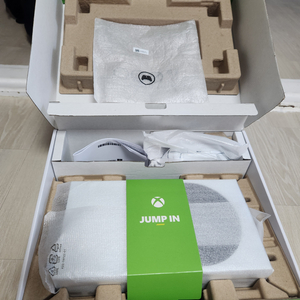 xbox series s + 미개봉 아머엑스