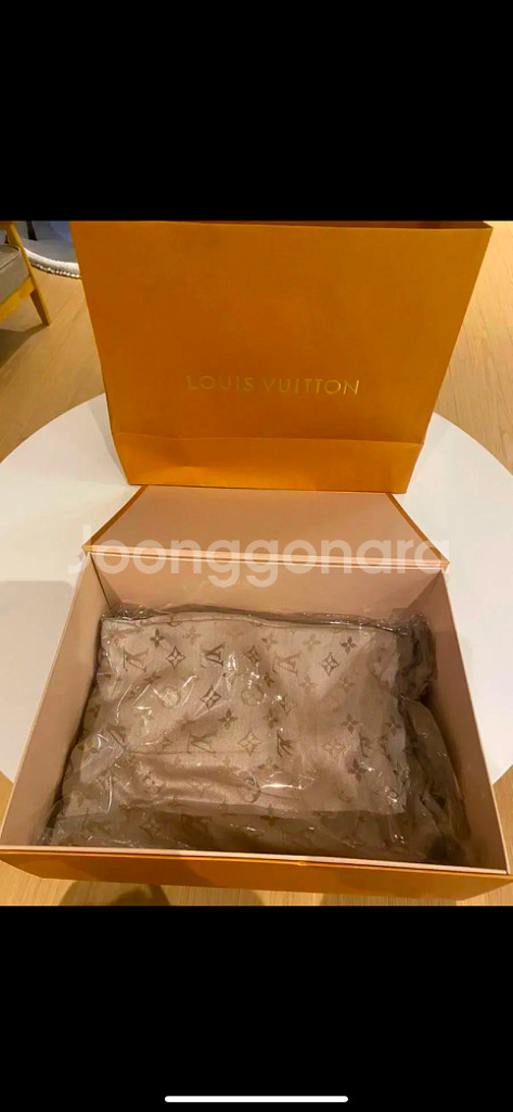 루이비통 숄 새제품--1