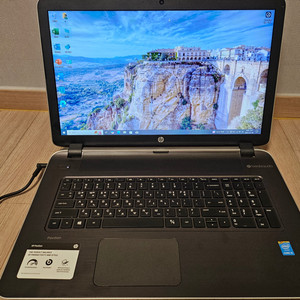 HP protectorate i5 17인치 팝니다