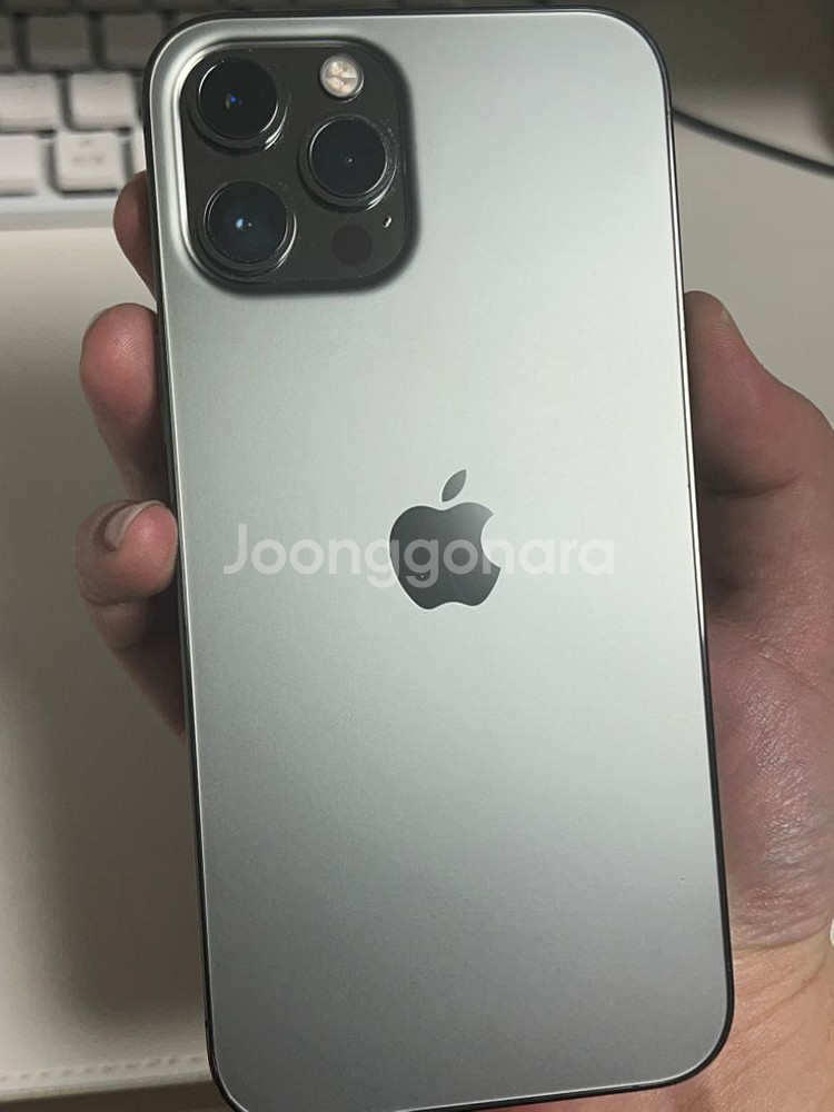 아이폰 12 pro max 프로맥스 512gb 팝니다--2