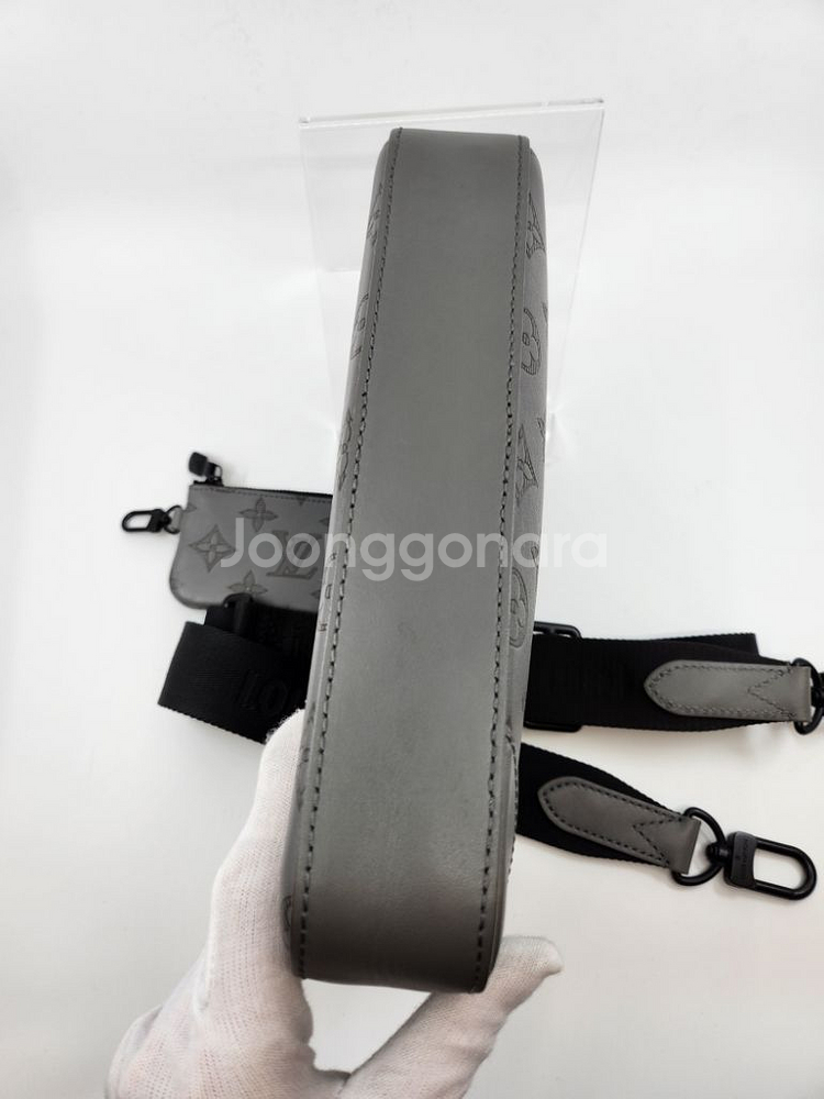 루이비통 듀오메신저백--4