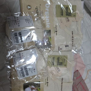 오가닉맘 배냇저고리 손싸게 발싸게 선물세트 새상품팝니다