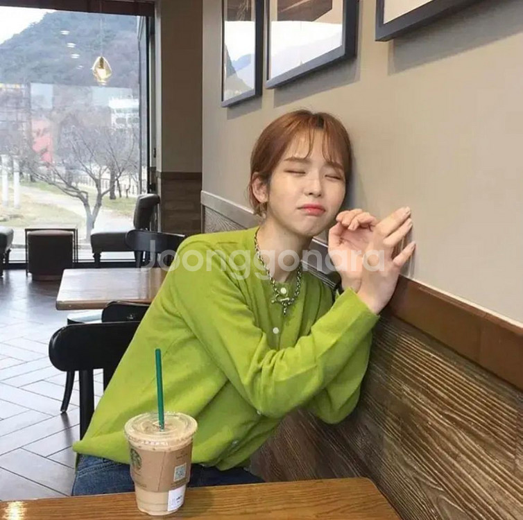 미뉴에트 가내스라 프롬비기닝 라룸 브라운 라운드 가디건--3