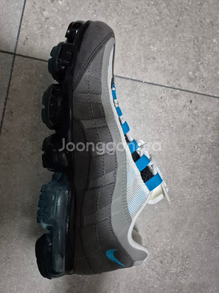 나이키 에어 베이퍼맥스 95 AJ7292 002--4