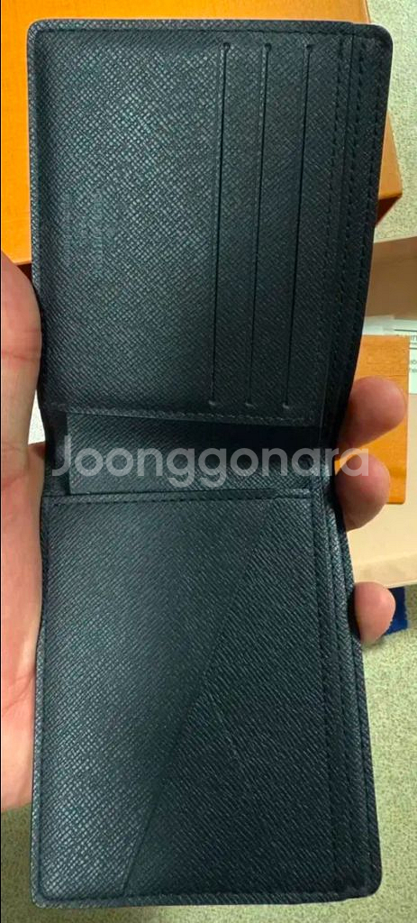 루이비통 니고 지갑--1