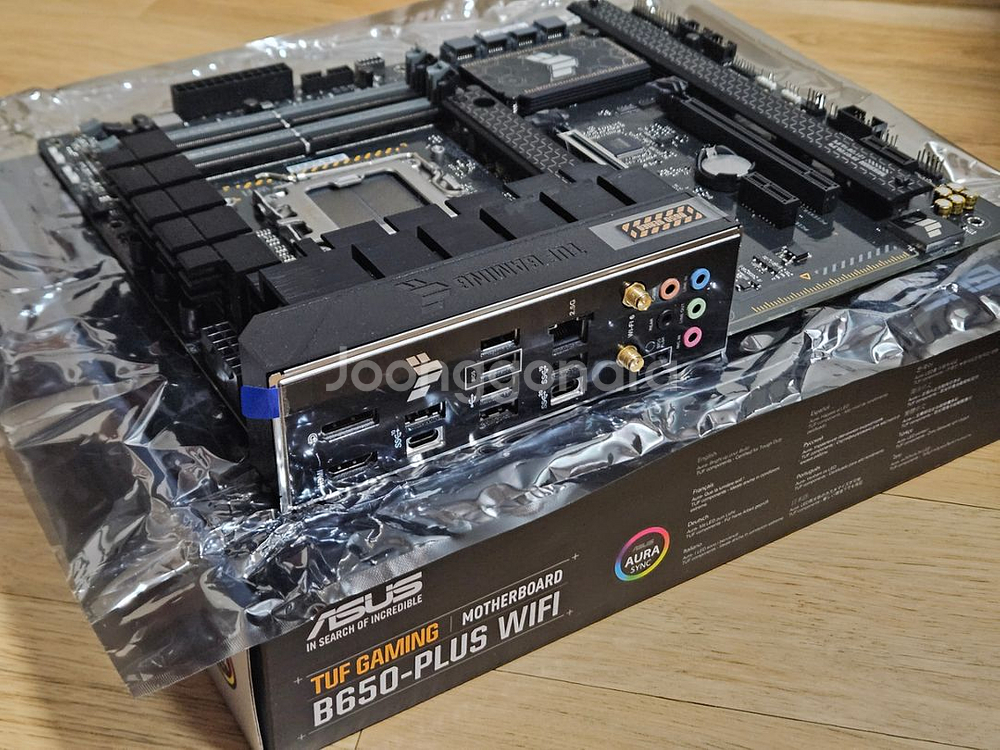 ASUS TUF Gaming B650-PLUS--2