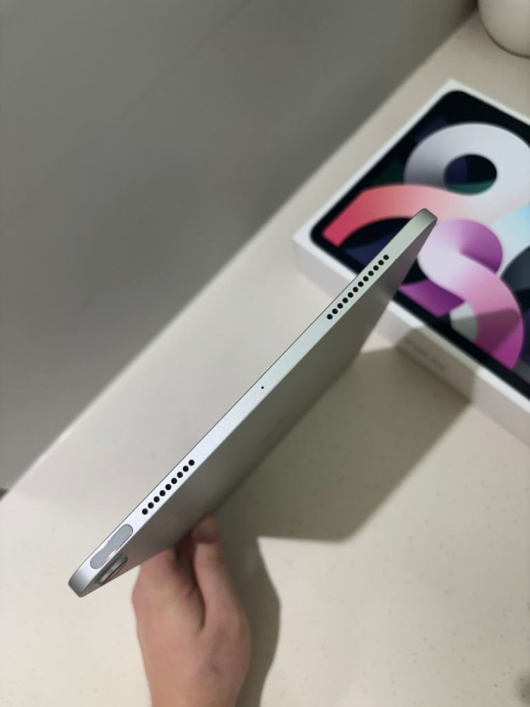 아이패드 에어 4세대 wifi 64g 실버--2