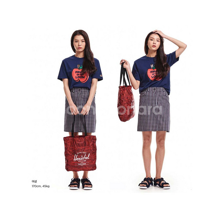 허쉘 패커블 트레블 토트백 레드 스네이크 토트백--6